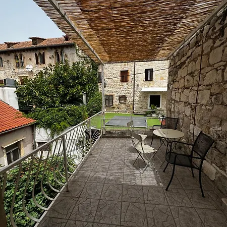 Kolbe Hvar Piazza * Хвар